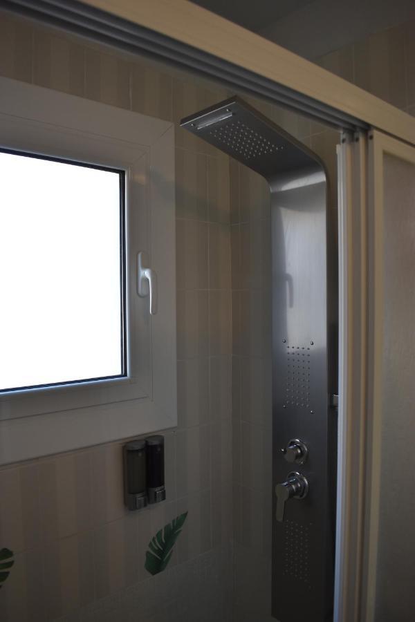 Can Musiquem Amb Piscina Les Planes d'Hostoles Exterior foto